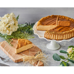 Cheesecake Cake With Lotus