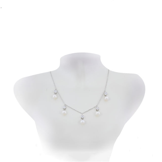The Illuminating Pearl Necklace
